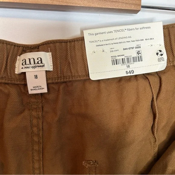 A.N.A Tapered High Rise Cargo Pants - Picture 5 of 6